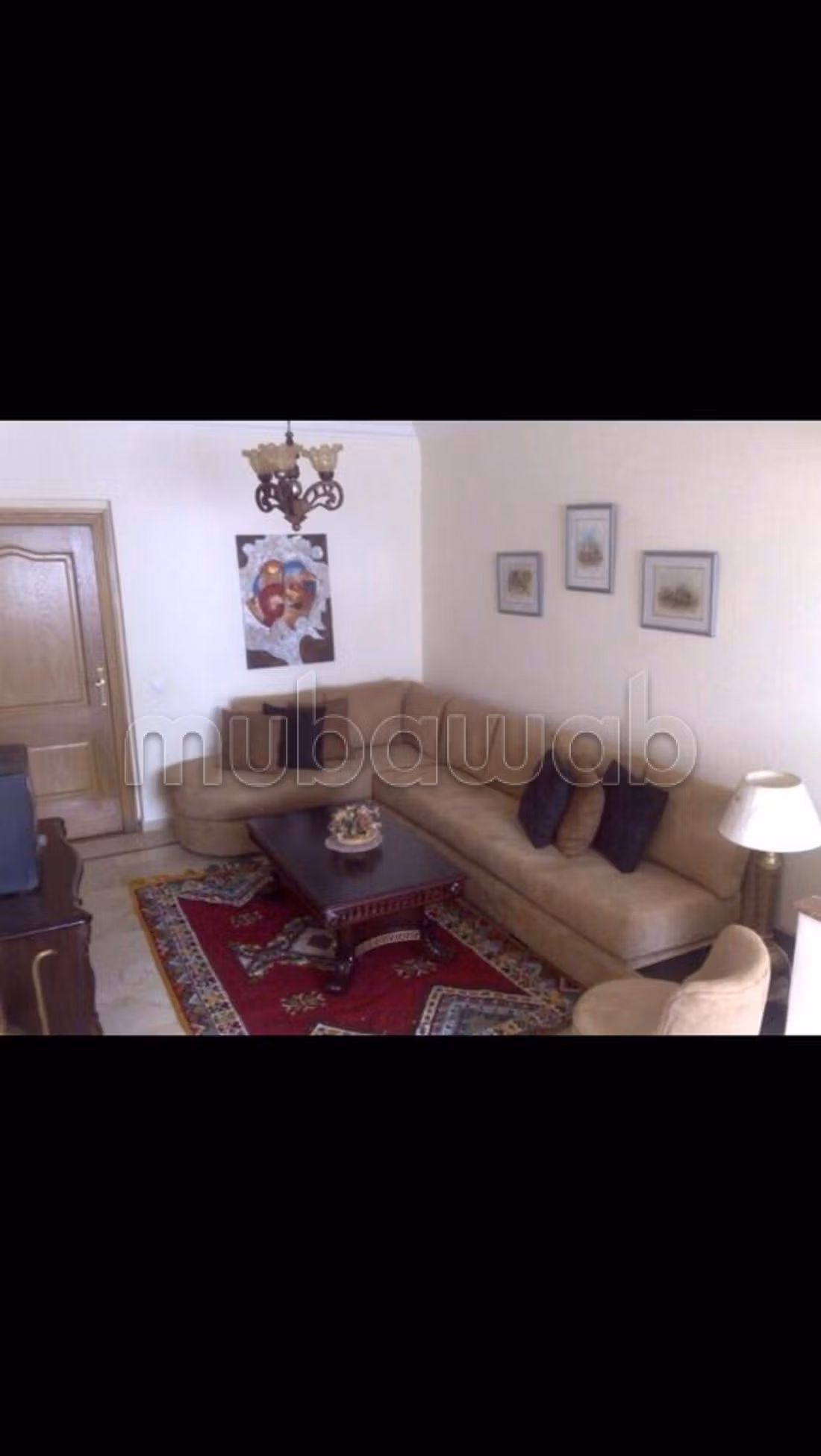 Bel appartement en location à La Siesta. 3 grandes pièces. Meublé