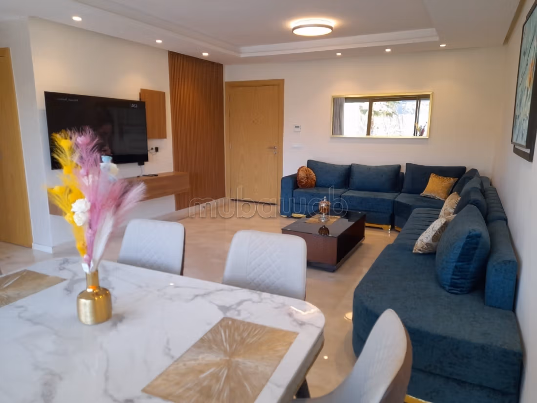 Location d’un superbe appartement meublé sur carousel — 2