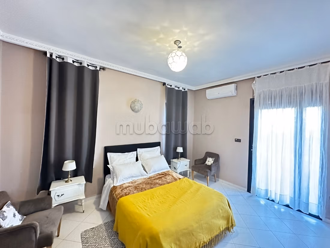 Luxury villa with garden, pool