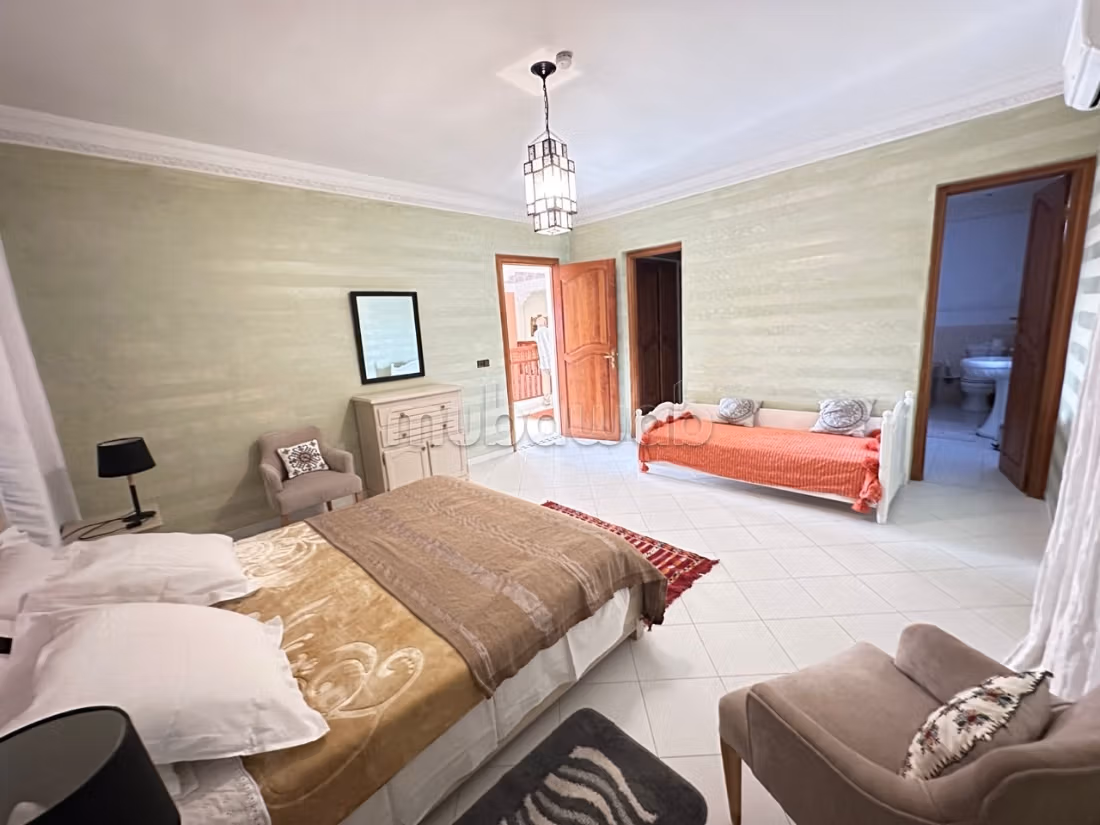 Luxury villa with garden, pool
