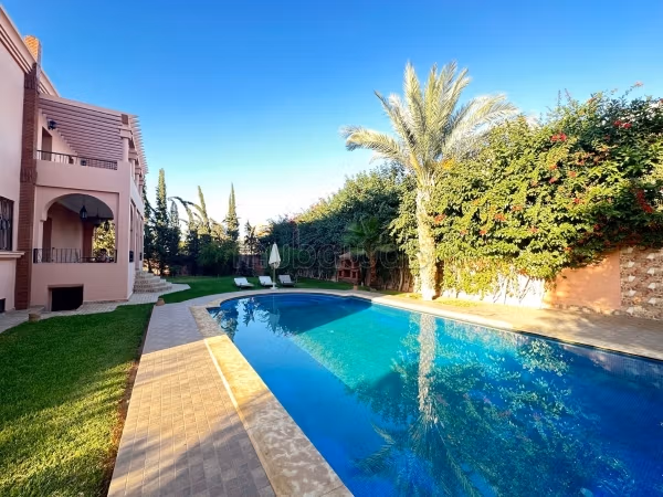 Luxury villa with garden, pool