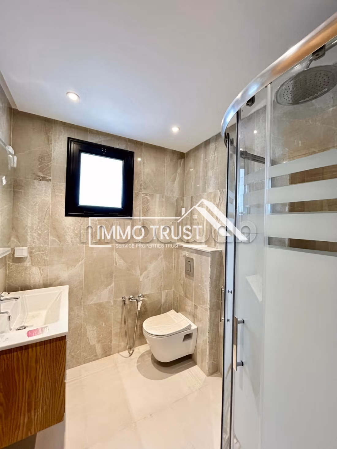 Appartement S3 à La Soukra