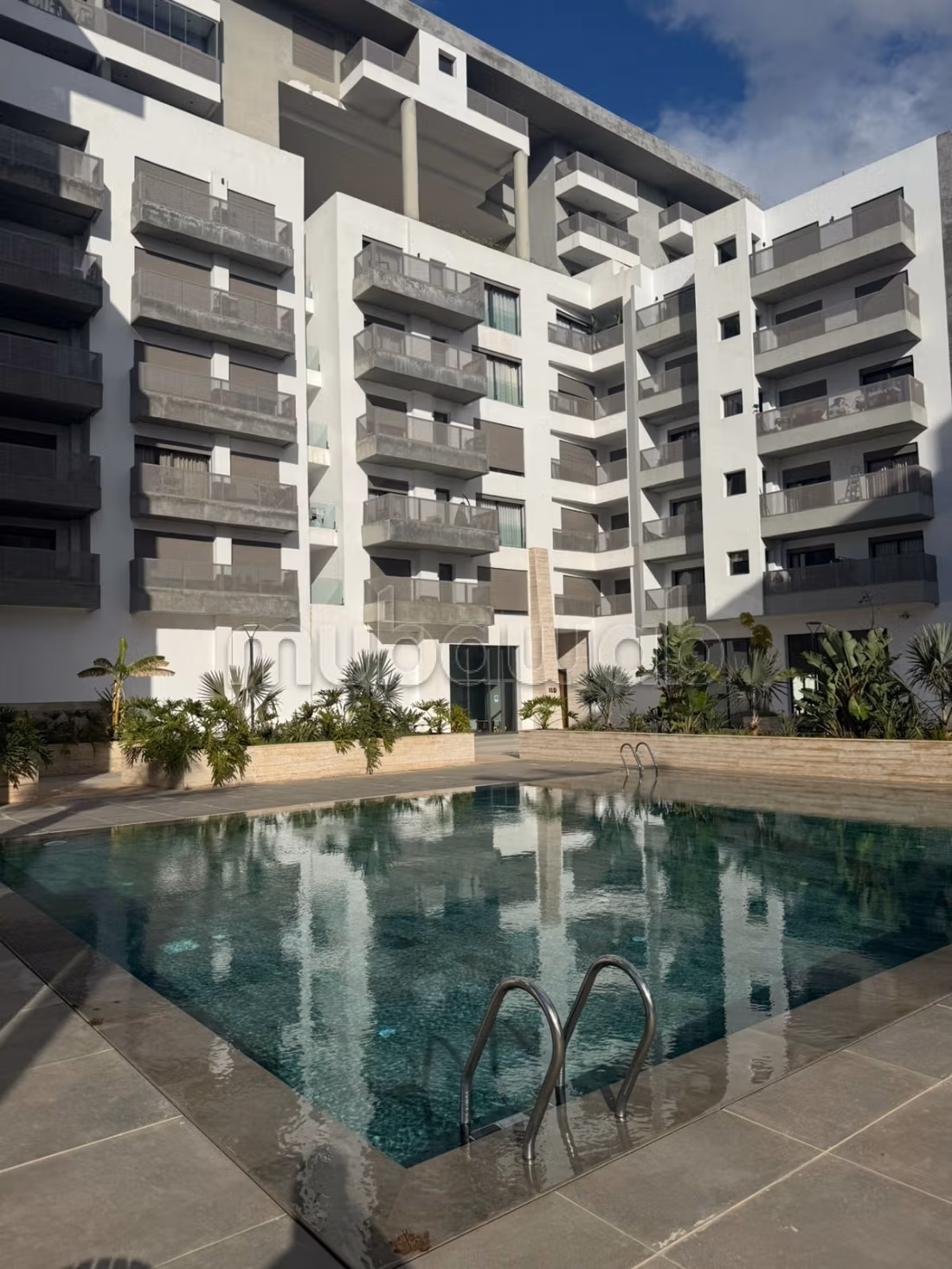 Appartement a louer moderne a cfc meublé — 5