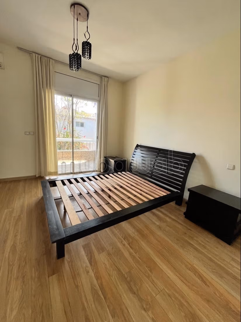 Villa Triplex À louer Cil