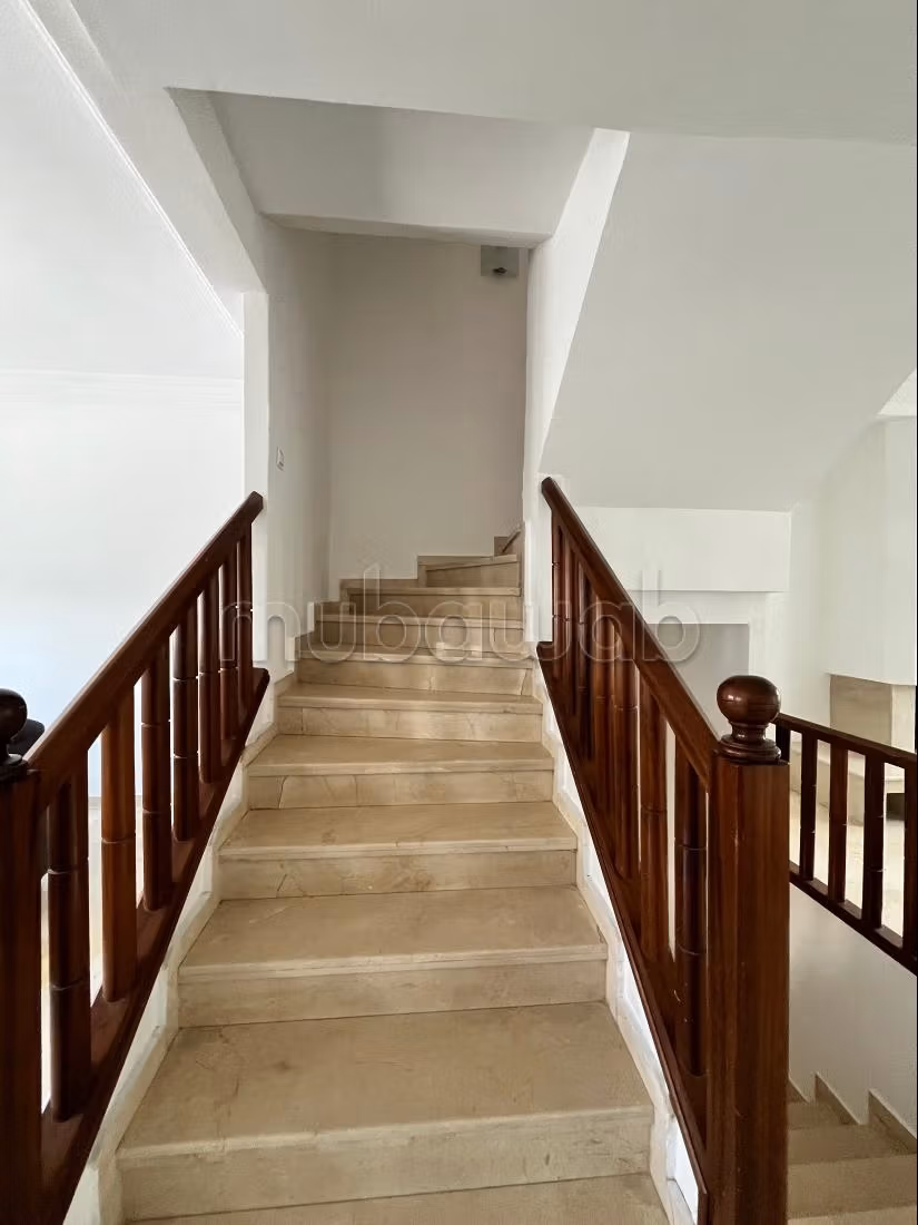 Villa Triplex À louer Cil