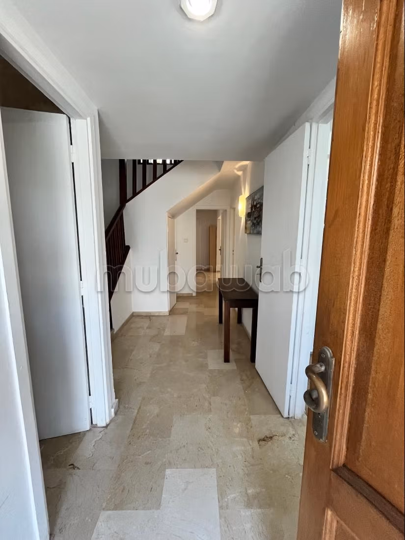 Villa Triplex À louer Cil