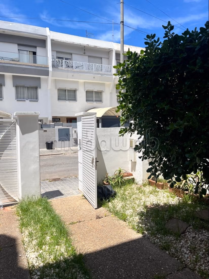 Villa Triplex À louer Cil