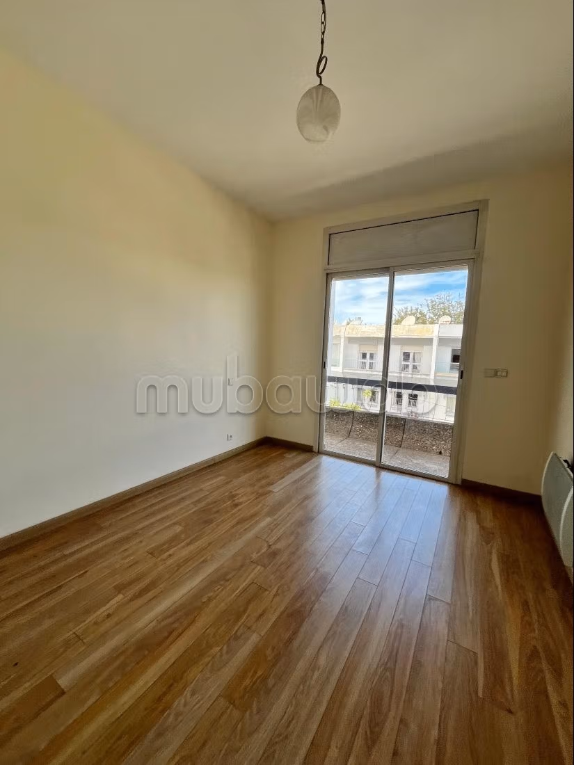Villa Triplex À louer Cil