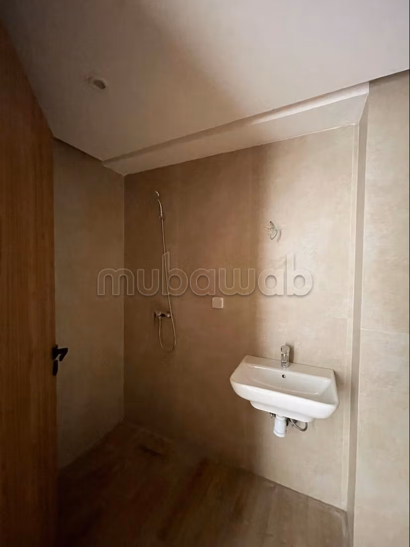 Superbe appartement lumineux avec terrasse – Emplacement premium Victor Hugo