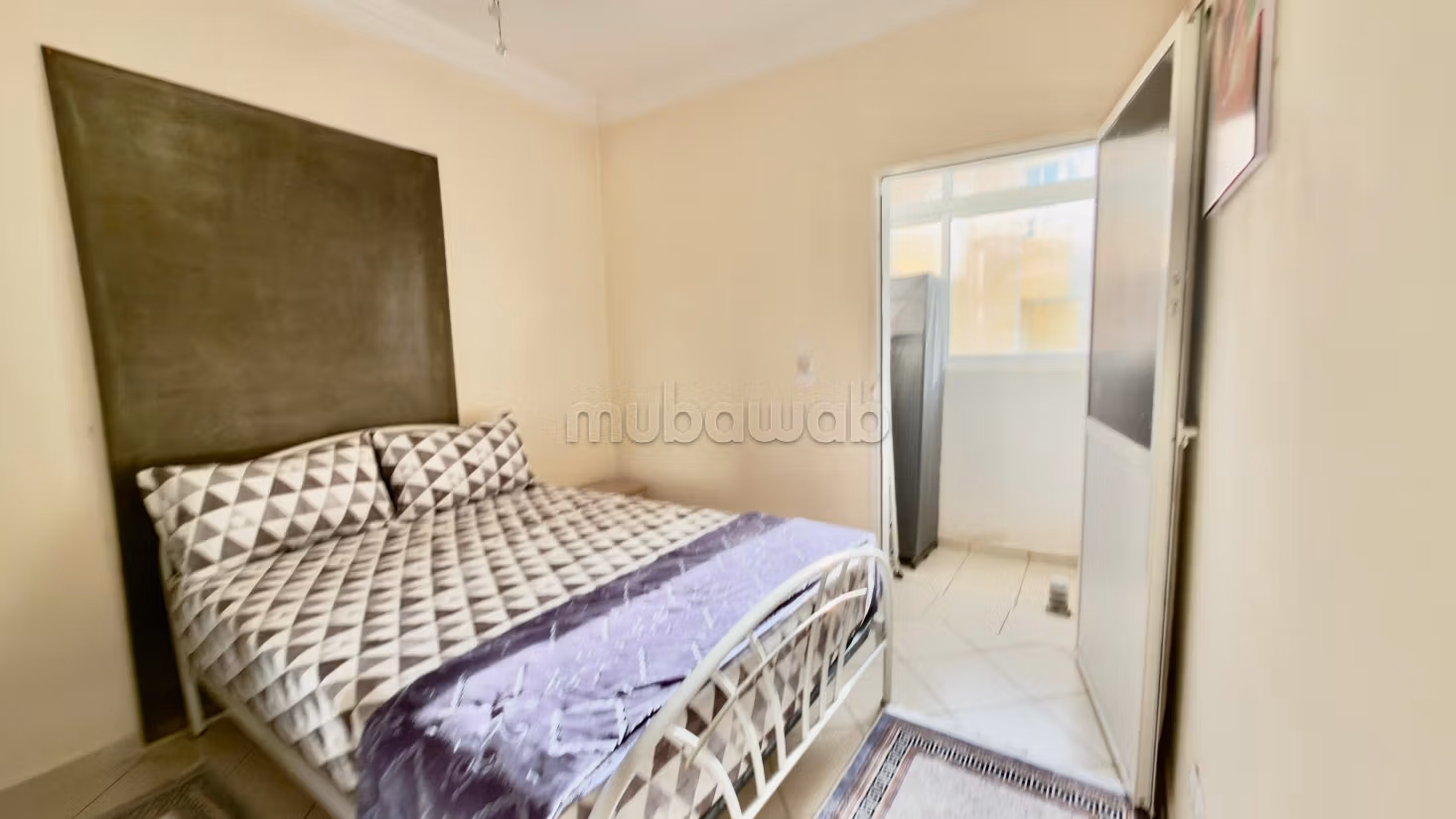 Location of an apartment in Hay Al Farah. Area 65 m². Furnished