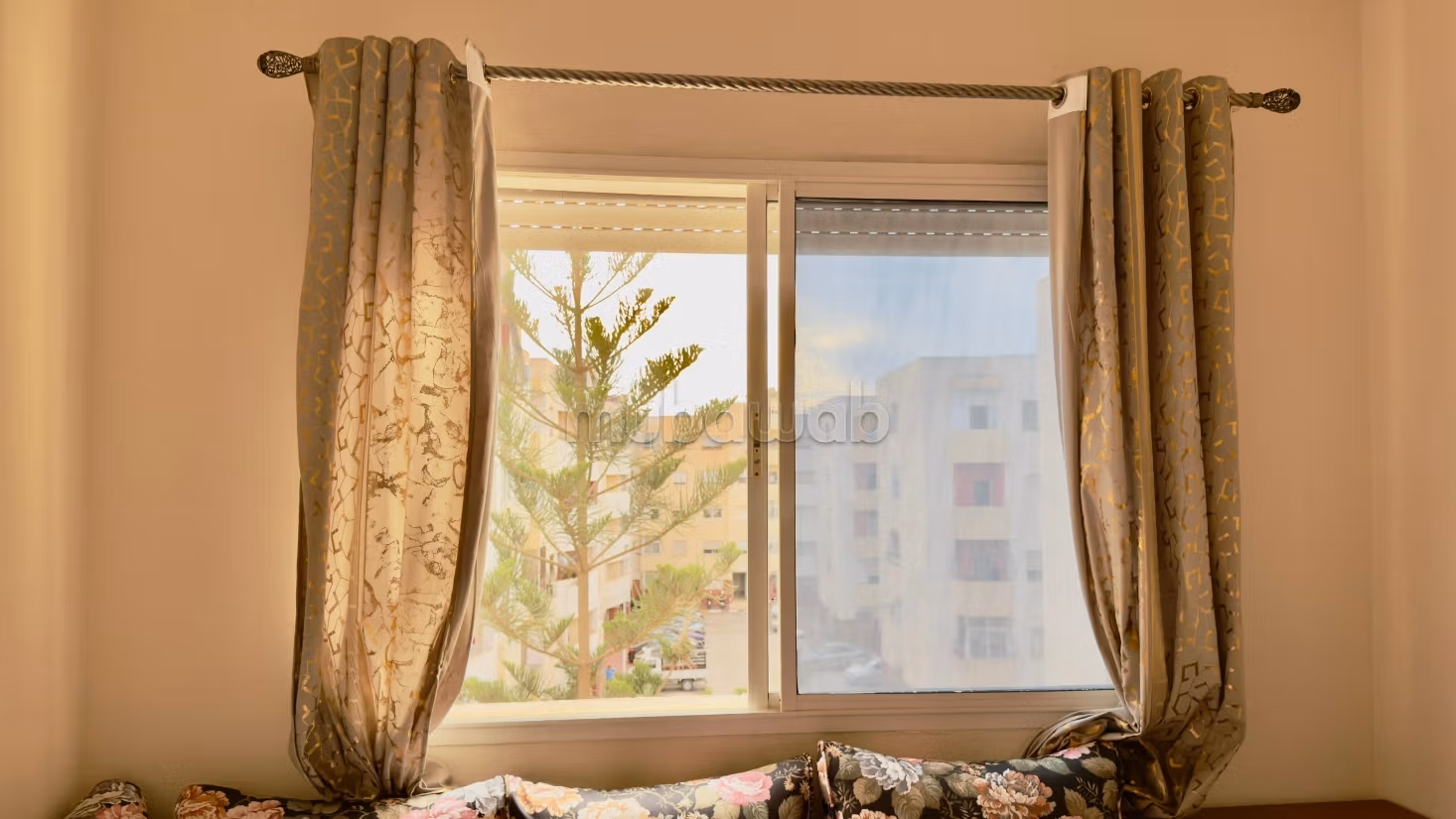 Location of an apartment in Hay Al Farah. Area 65 m². Furnished