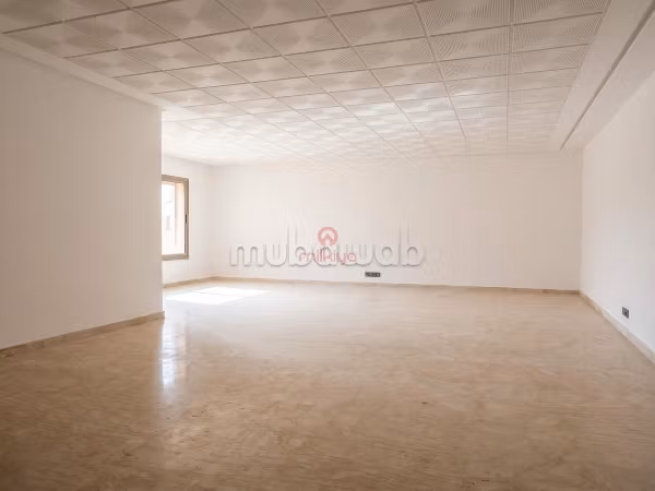 Location Bureau à route de casablanca