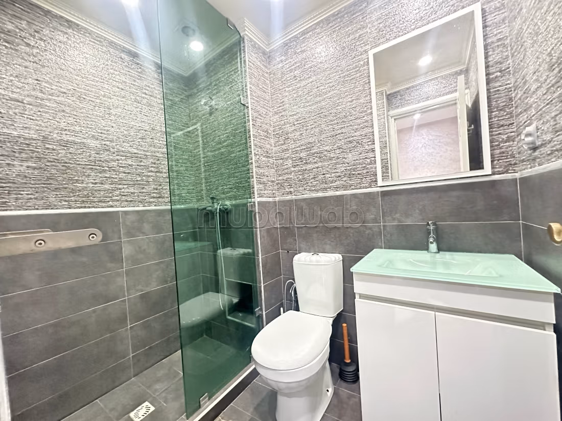 Appartement 96 m² à Les Hôpitaux — 10