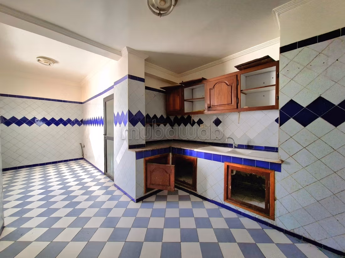 Appartement traversant 4e étage à vendre — 4