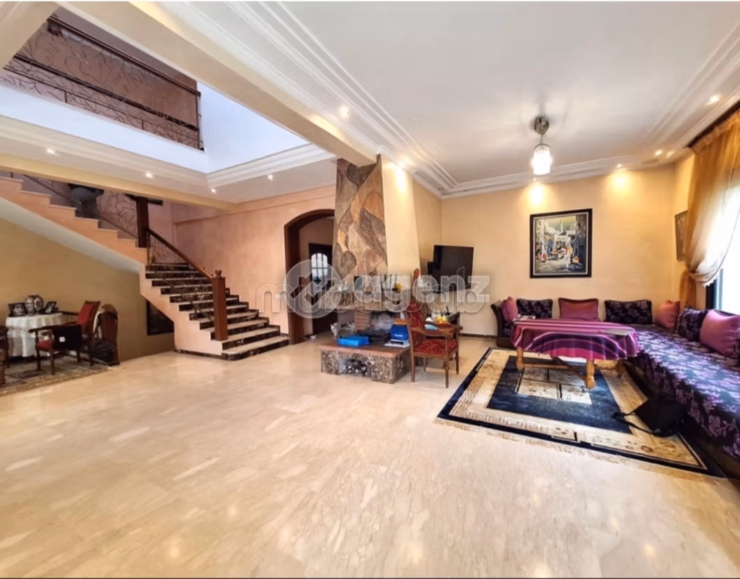 Vendita villa di lusso a Ain Diab Extension. 4 camere. Arredato