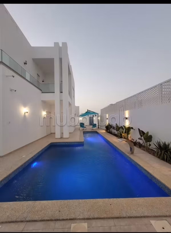 Straordinaria casa di lusso in affitto a Houmt Souk. Superficie totale 500 m². Ammobiliato