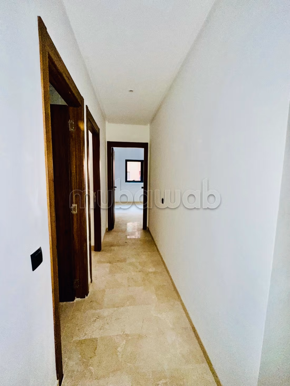 Location jolie appartement vide à semlalia. 100 mètre
