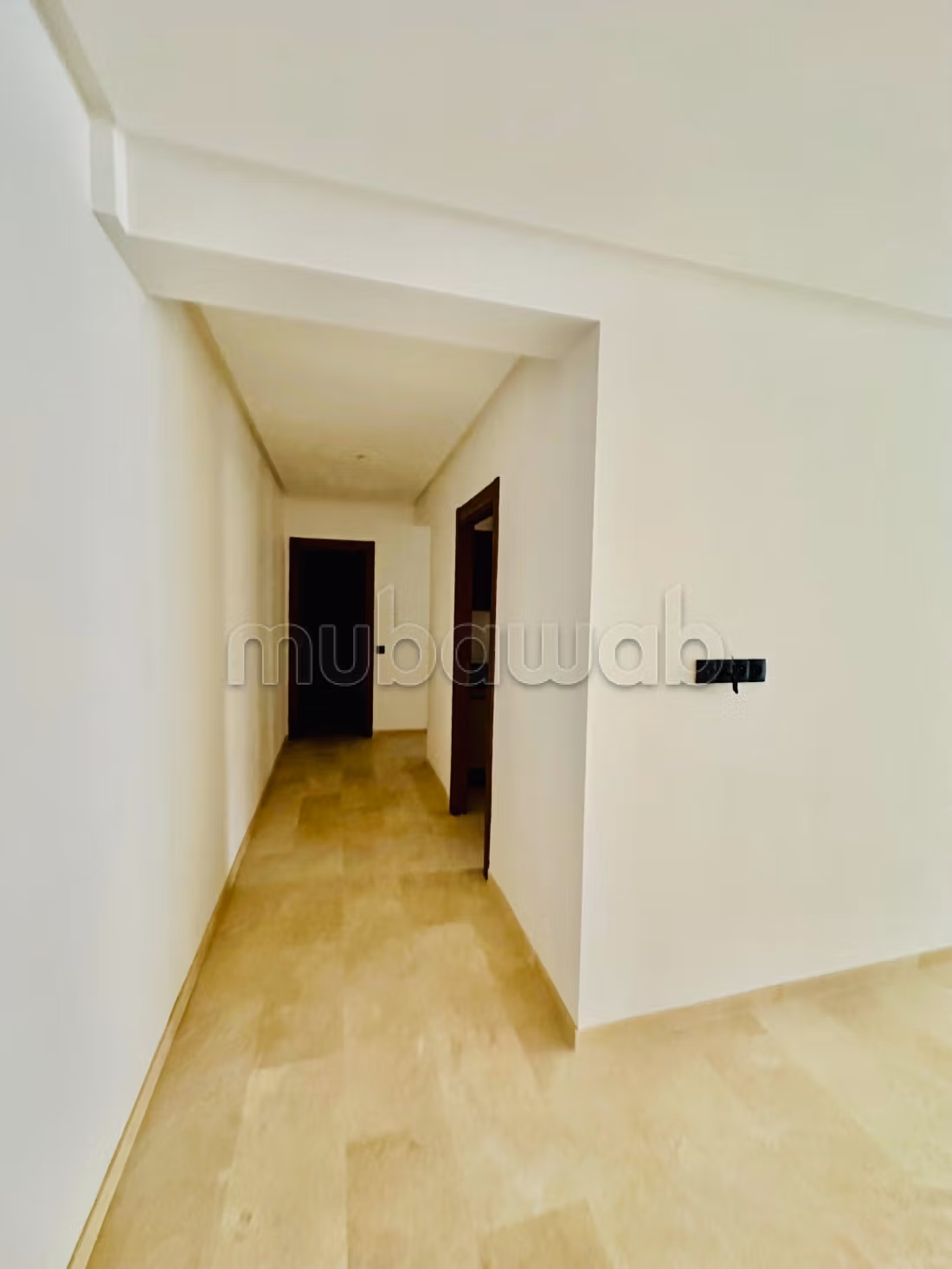 Location jolie appartement vide à semlalia. 100 mètre