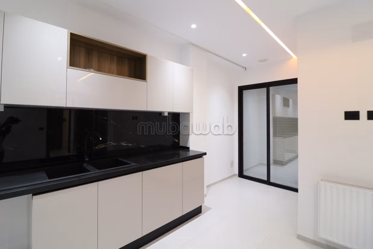 The exceptional S3 with large terrace for sale