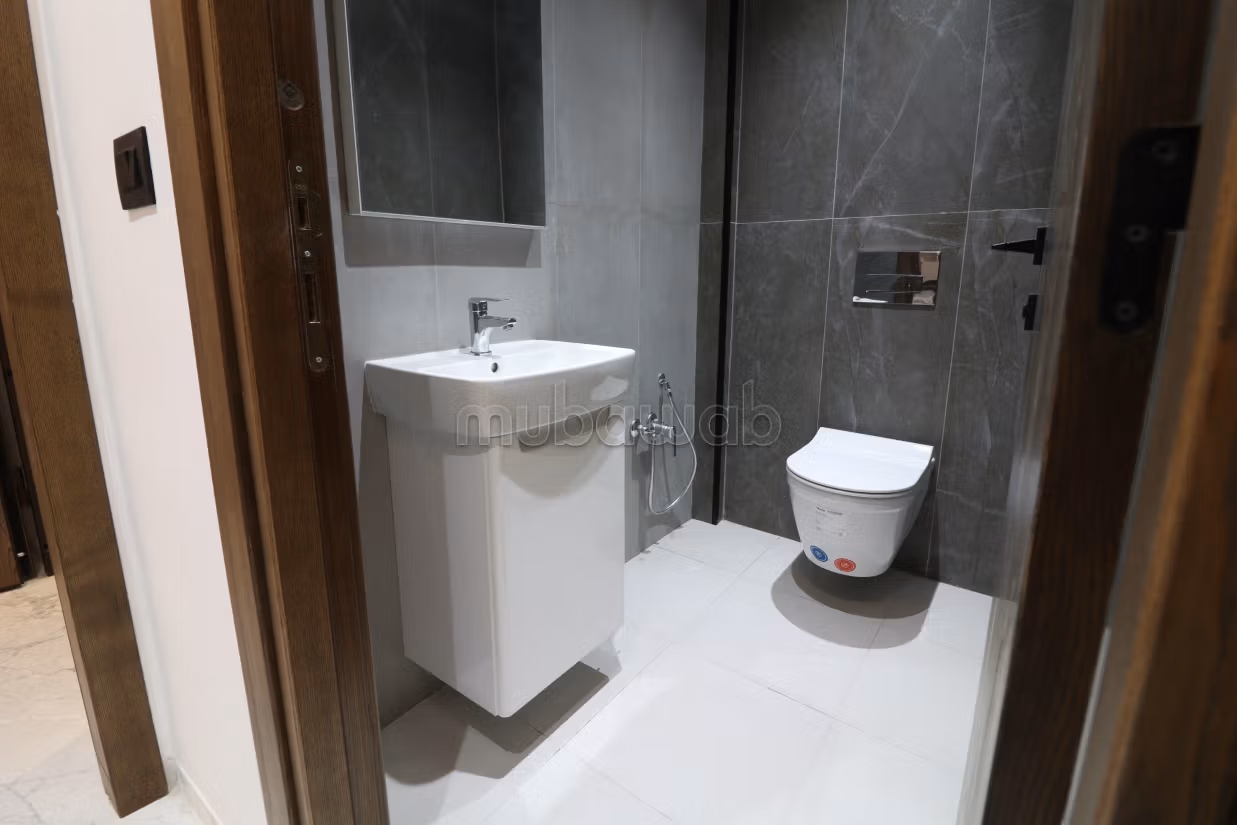 Standing e relax: S3 con terrazza in vendita