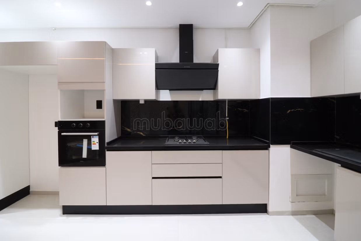 S3 luminous with terrace for sale in El Ghazela