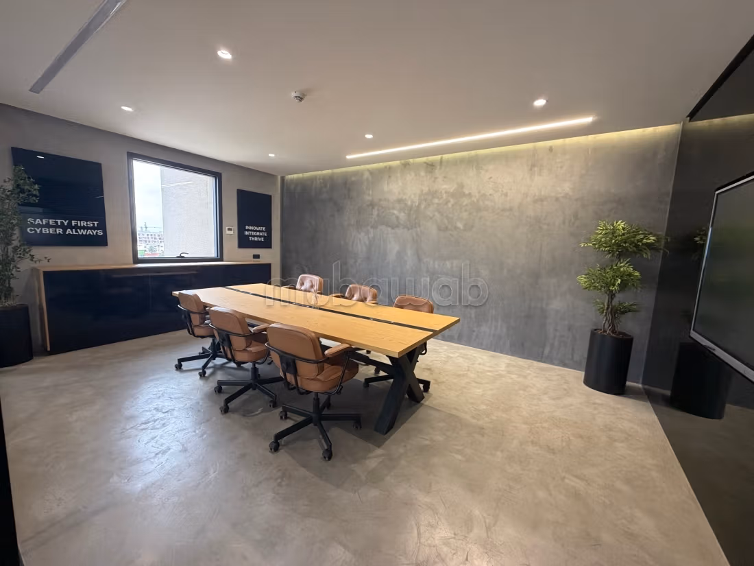 Bureaux en location à Casablanca Finance City. Superficie 180 m². Conciergerie à disposition, système de climatisation