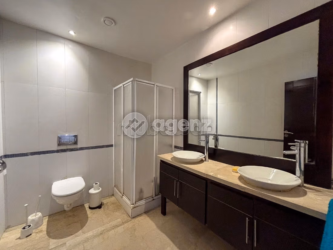 Villa à vendre 220 m², 4 chambres Tamaris Dar Bouazza