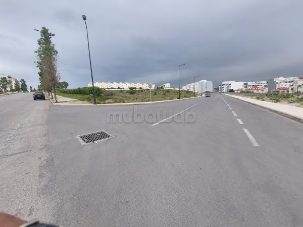 Opportunité rare Terrain titré à vendre à Moujahid