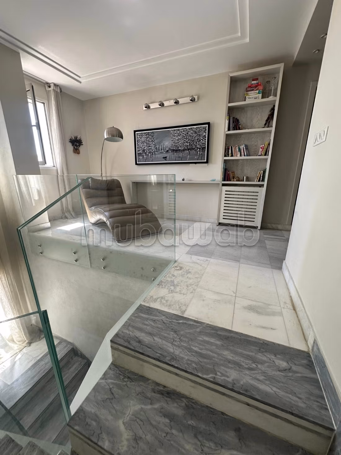À vendre Penthouse avec studio Lac II