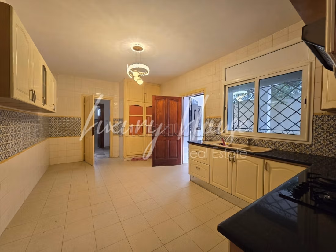 Villa S4 con giardino a Gammarth