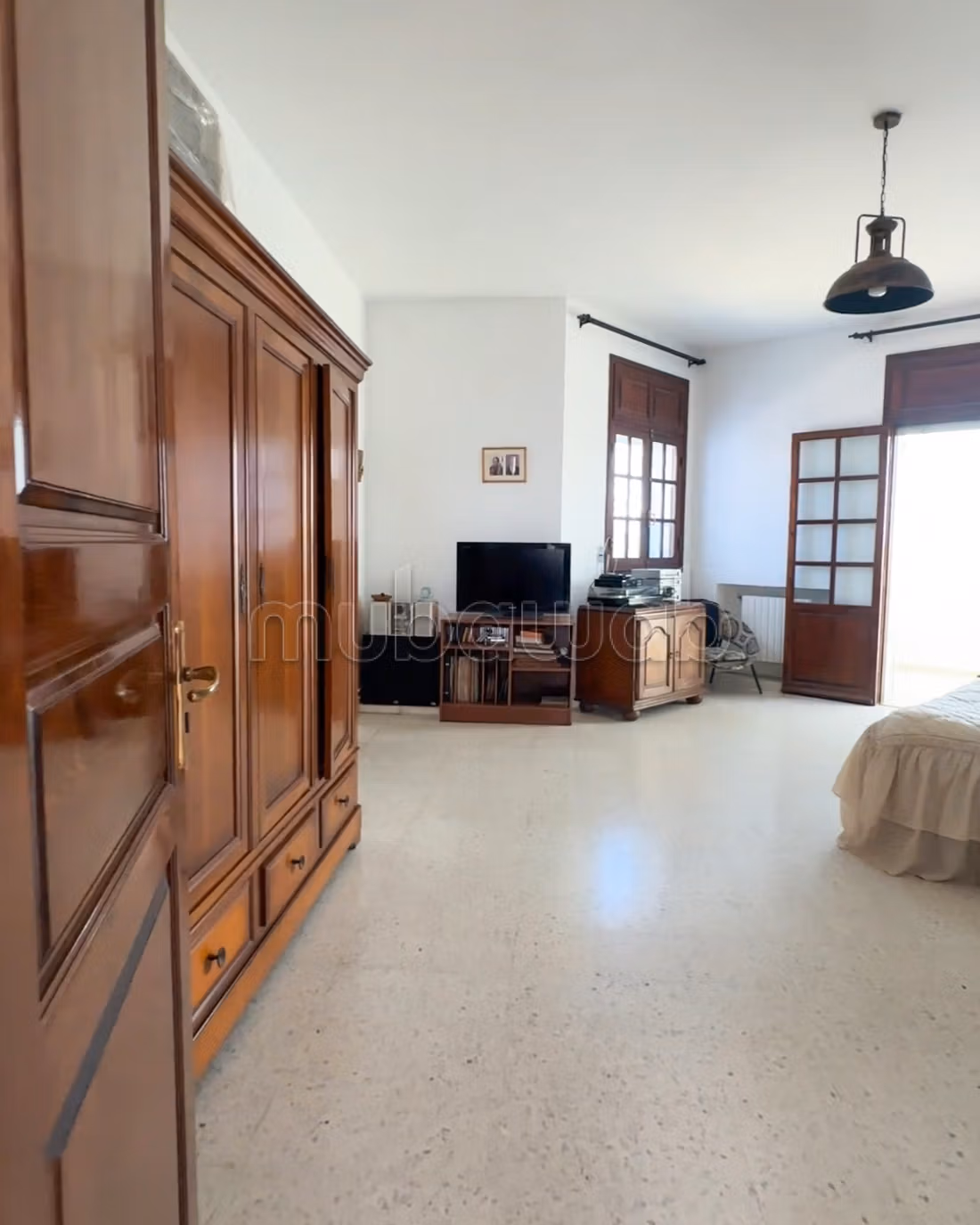 IN VENDITA Villa con vista mare e montagna a Slimen