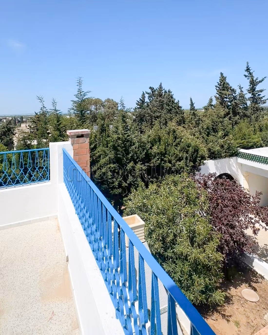 IN VENDITA Villa con vista mare e montagna a Slimen