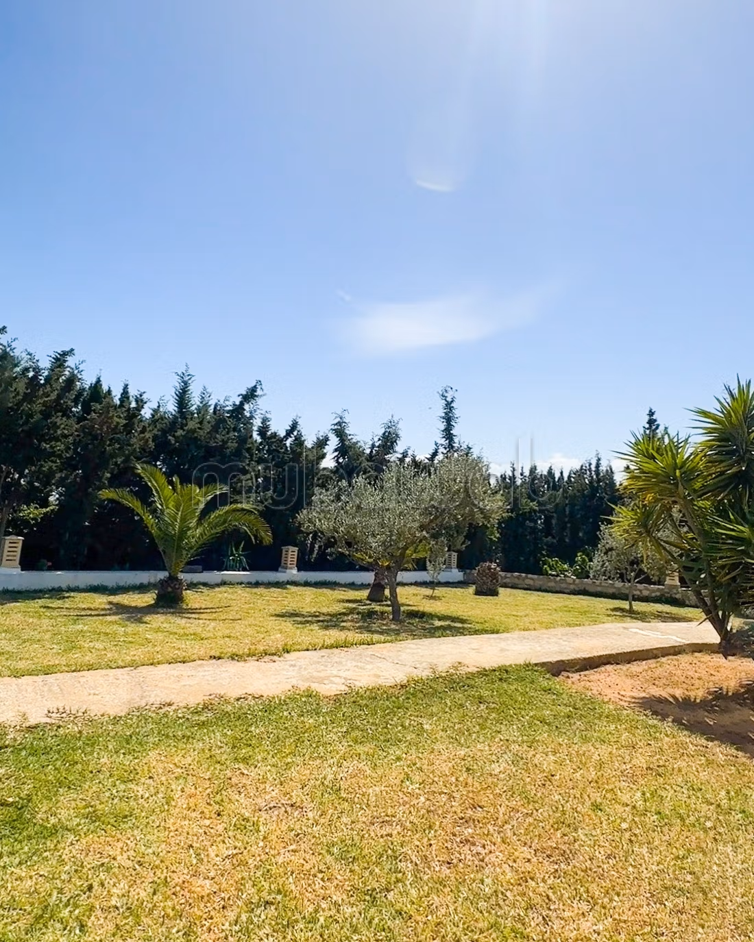 IN VENDITA Villa con vista mare e montagna a Slimen