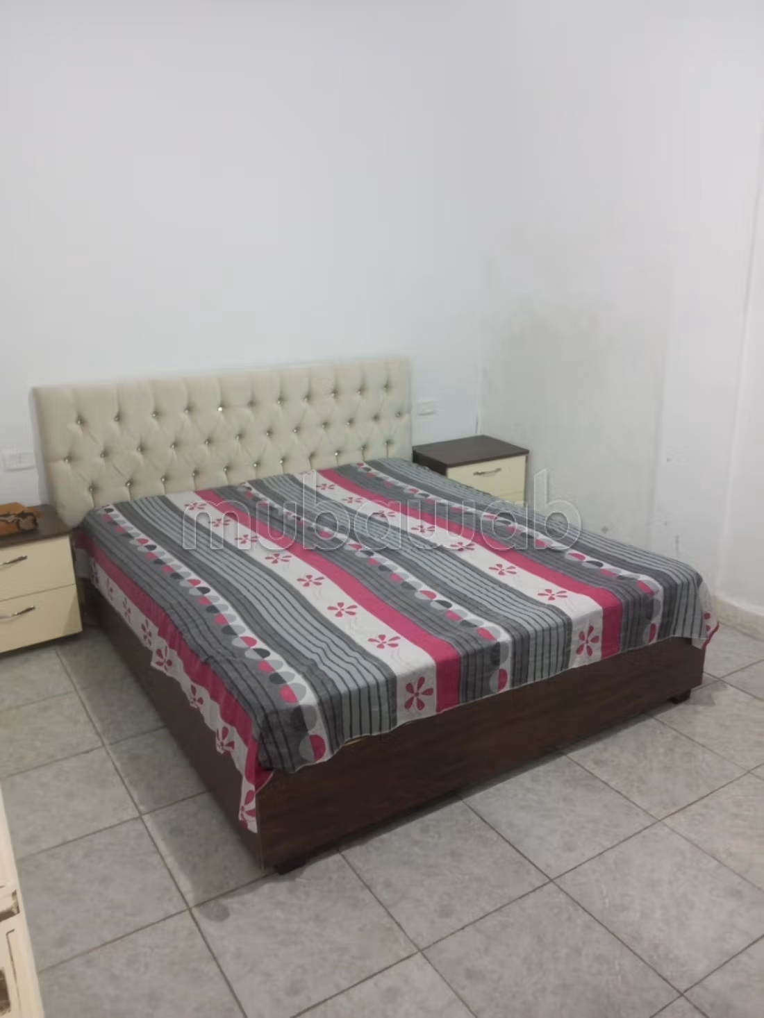 Proprietà in affitto. 1 bella camera da letto. Arredato