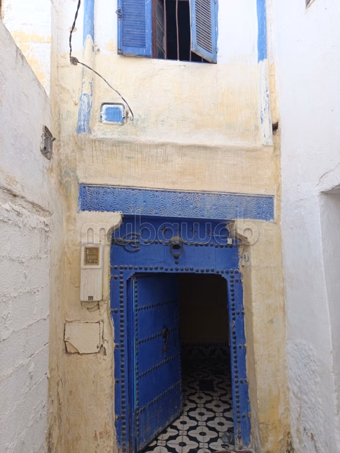 Riads om te kopen. 6 Slaapkamers. Verstevigde deur en traditionele, Marokkaanse woonkamer