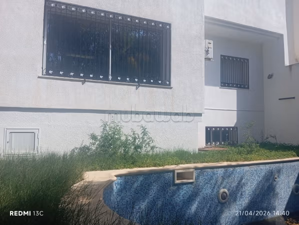 0% Commission/ A vendre une villa avec piscine à Yasmine Hammamet