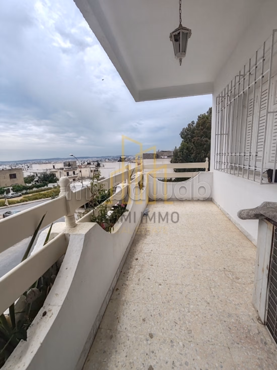 In vendita - Villa a Cité Rommana Zona Ville
