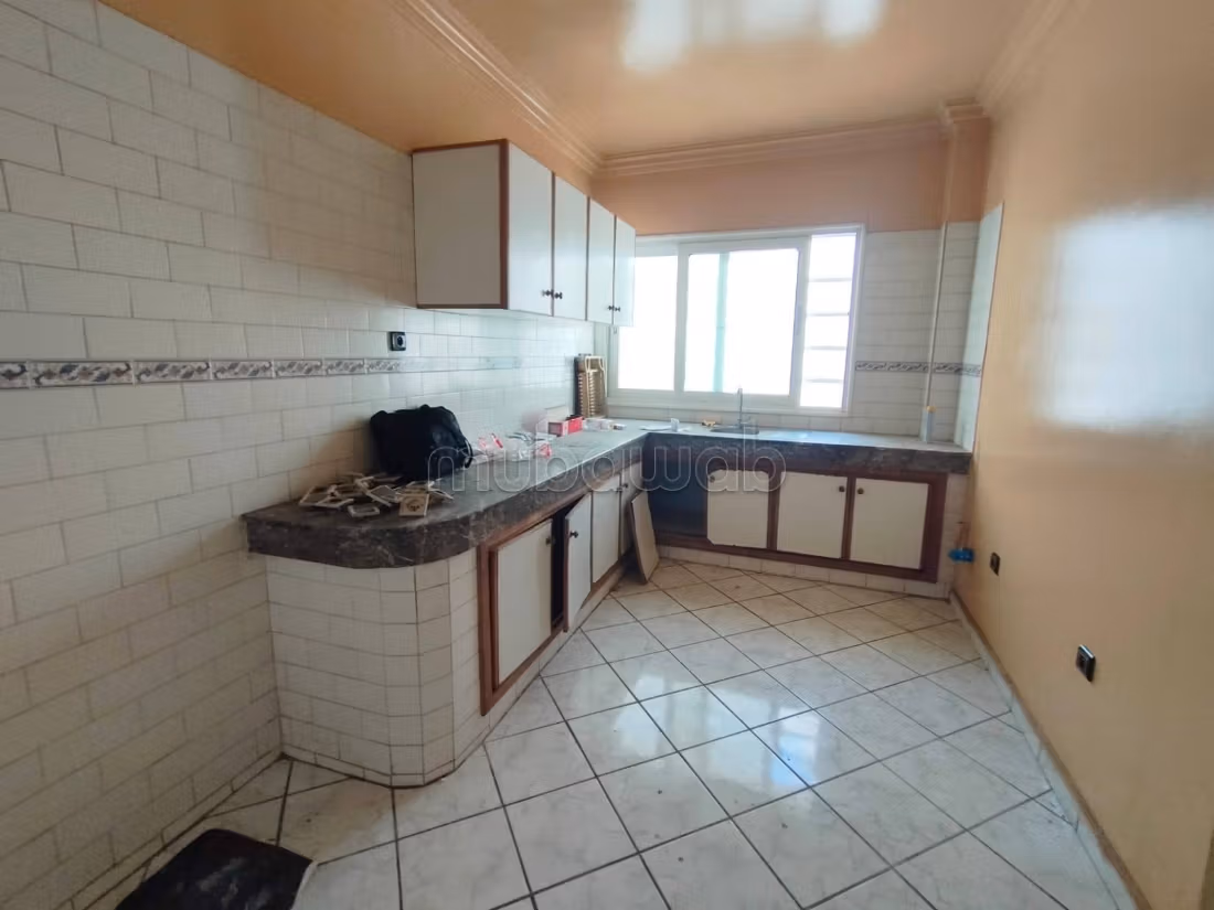 Ufficio 85m² Derb Ghallef 8000 Dh