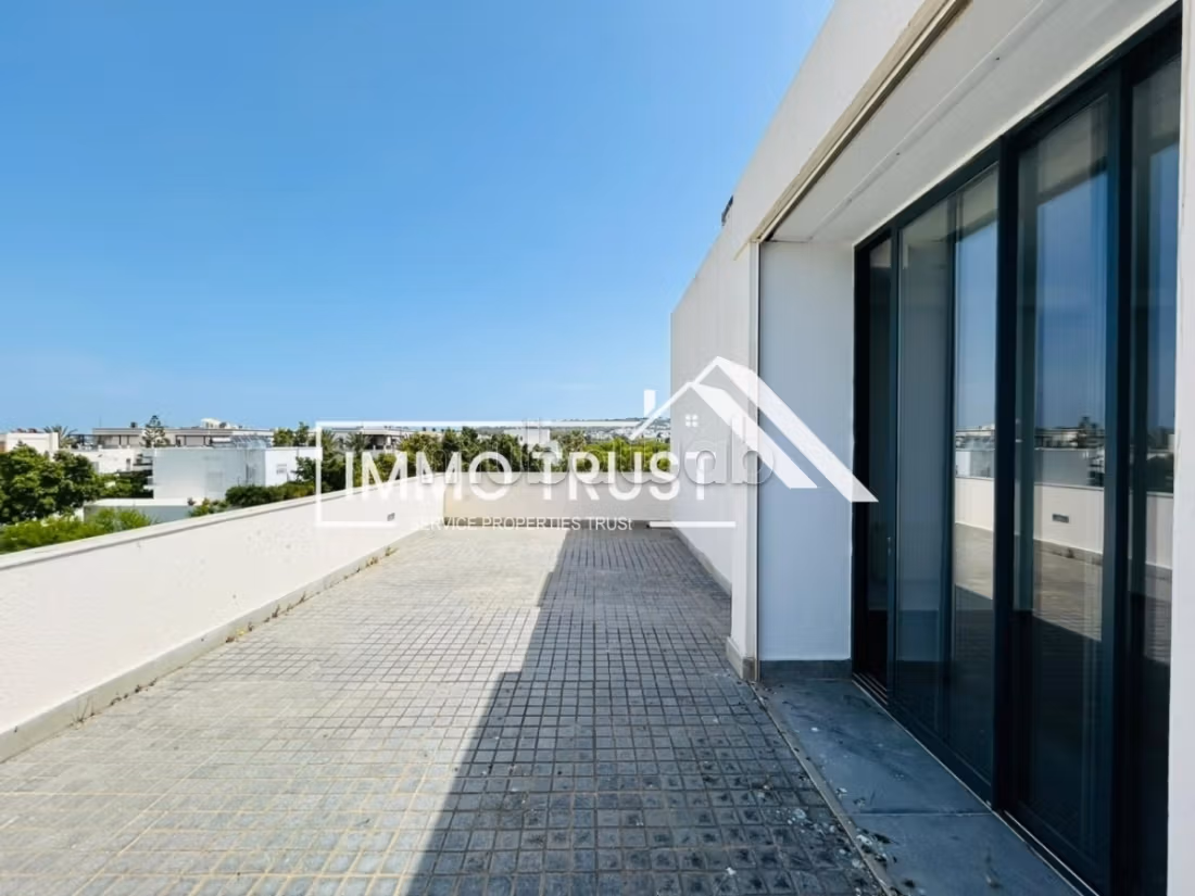 Villa S4 con giardino e piscina a La Marsa