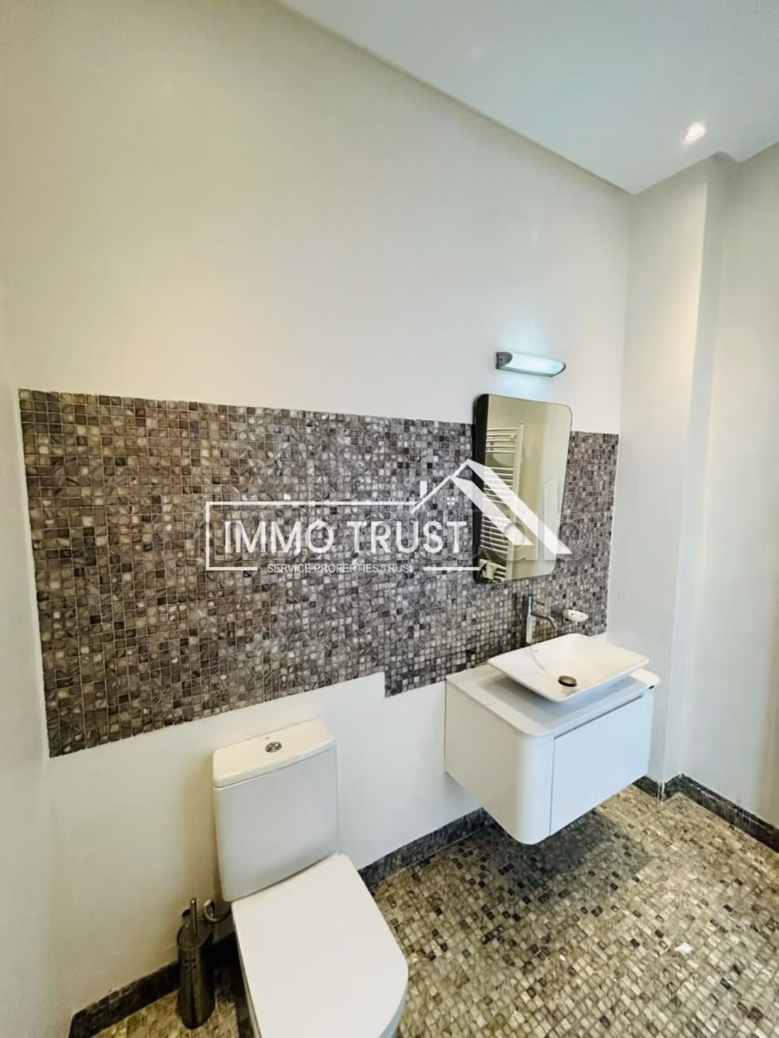 Villa S4 con giardino e piscina a La Marsa