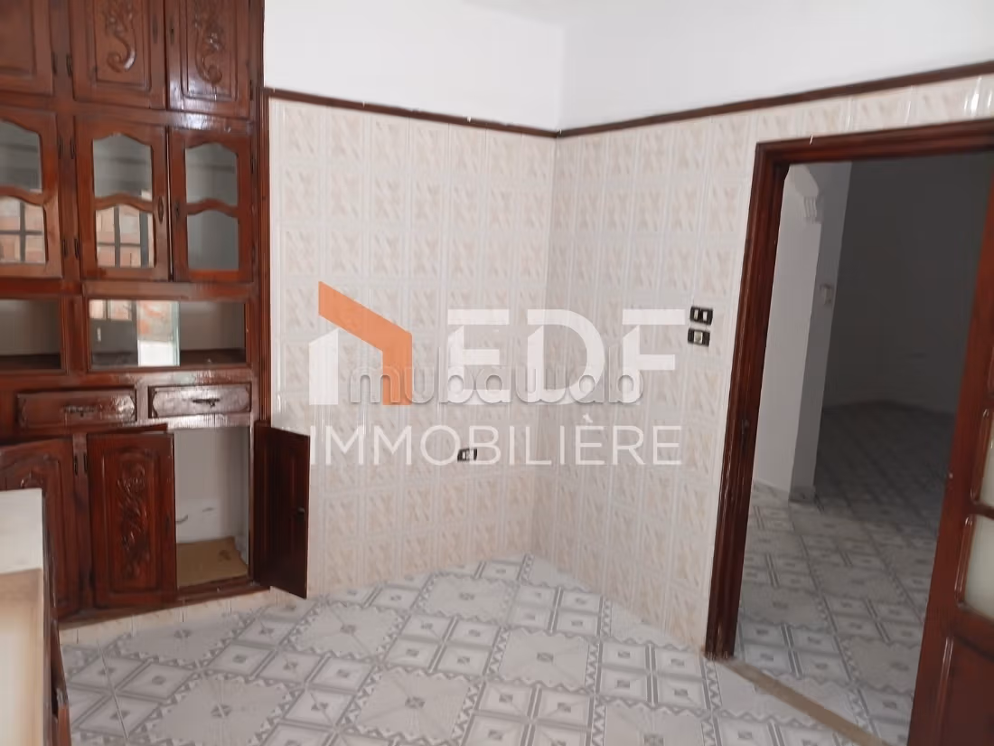 Étage a vendre a Manzel abed rahmen