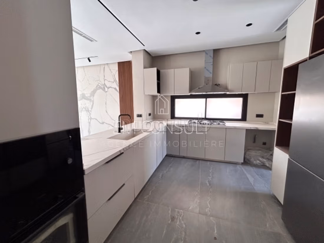VENTE – Villa 4 suites 260 m² – Route de l’Ourika