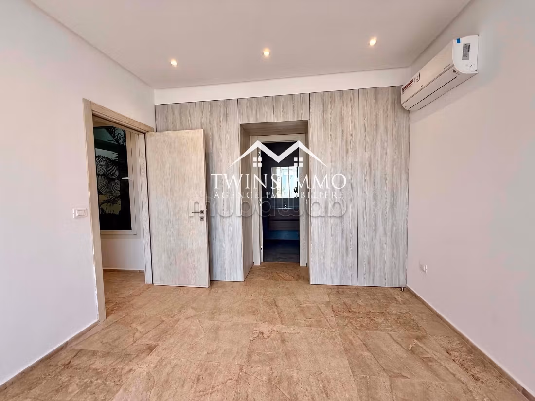 Magnifica villa in S3 a Gammarth