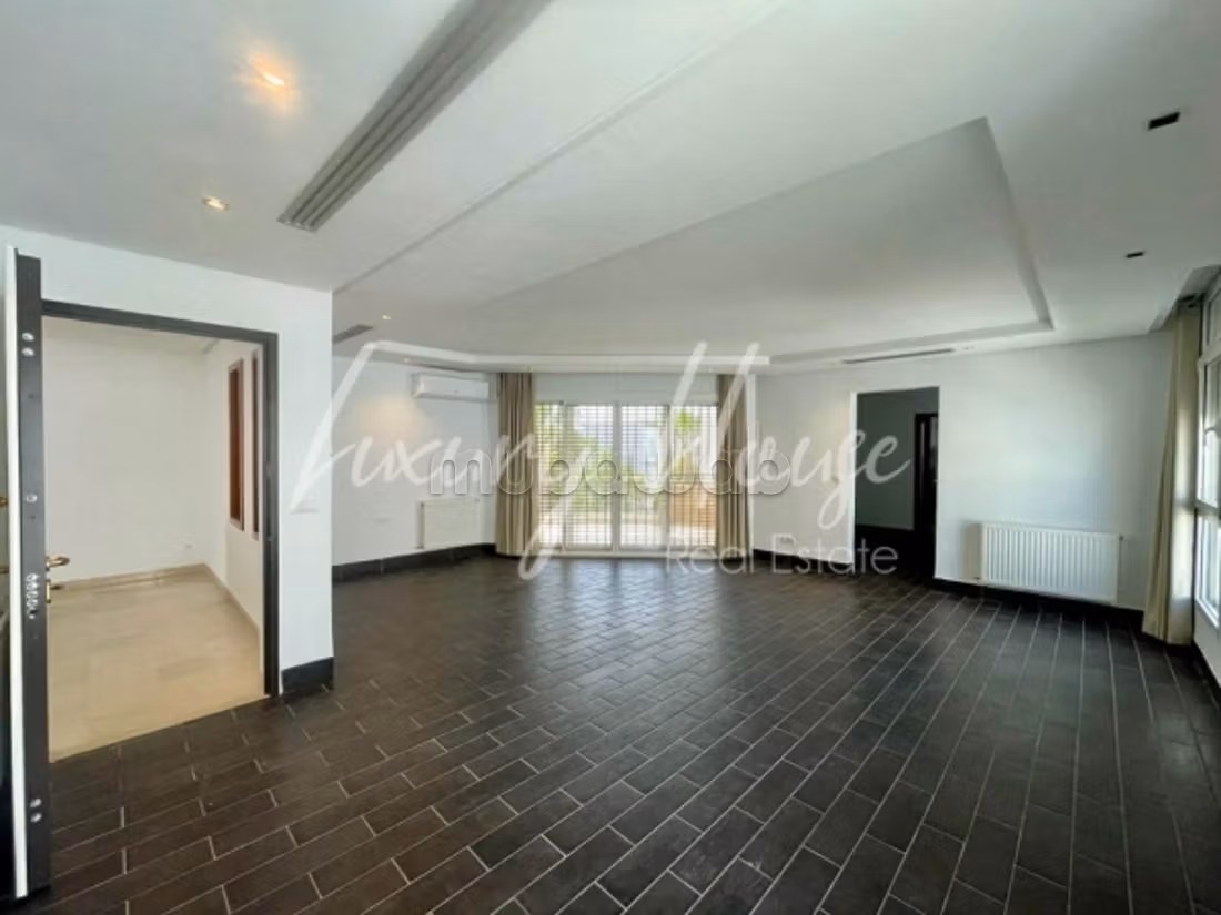 Villa S5 avec piscine et jardin au lac2