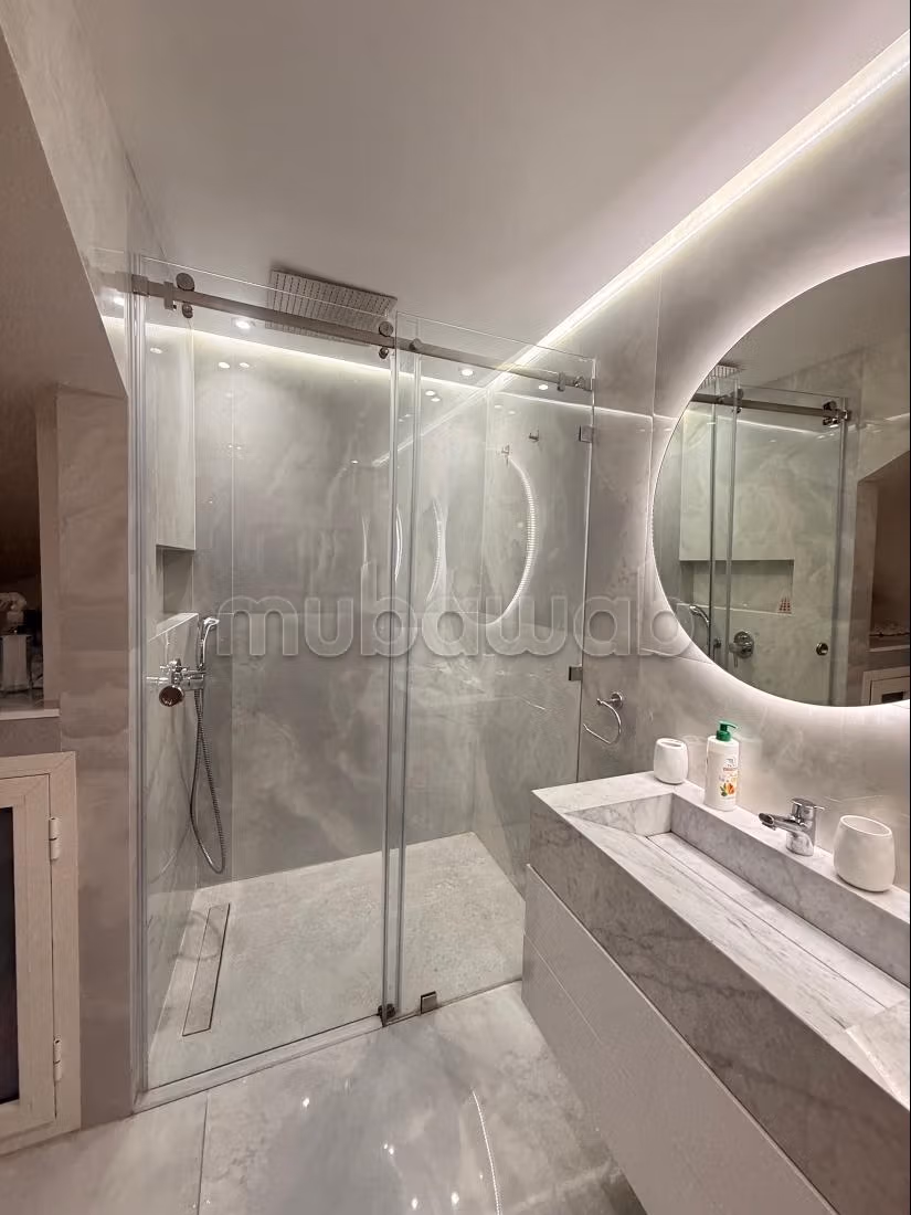 Très bel appartement en location à Guéliz. 2 chambres. Bien meublé