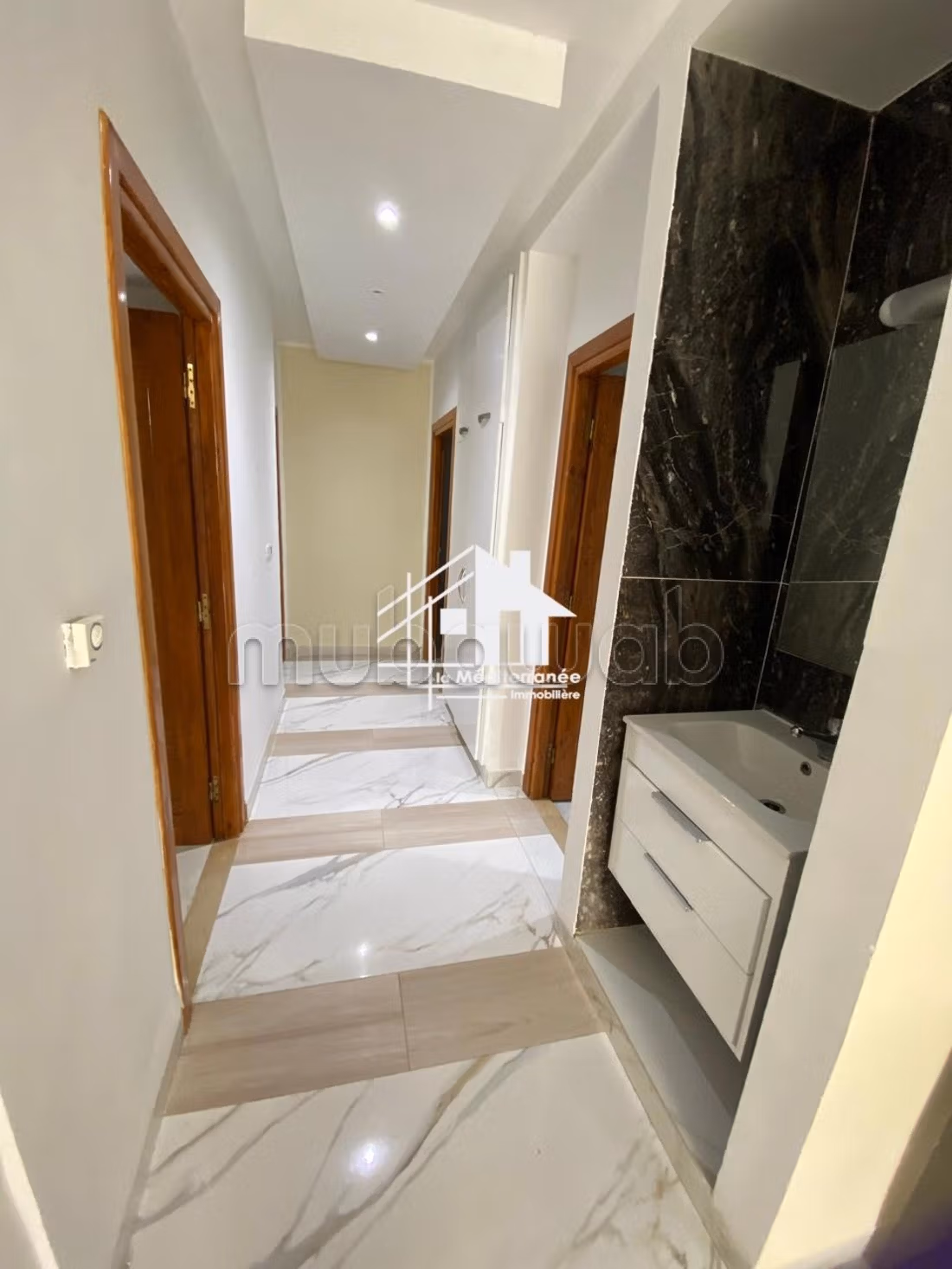 A vendre étage de villa S3 Hst Rdc au bardo