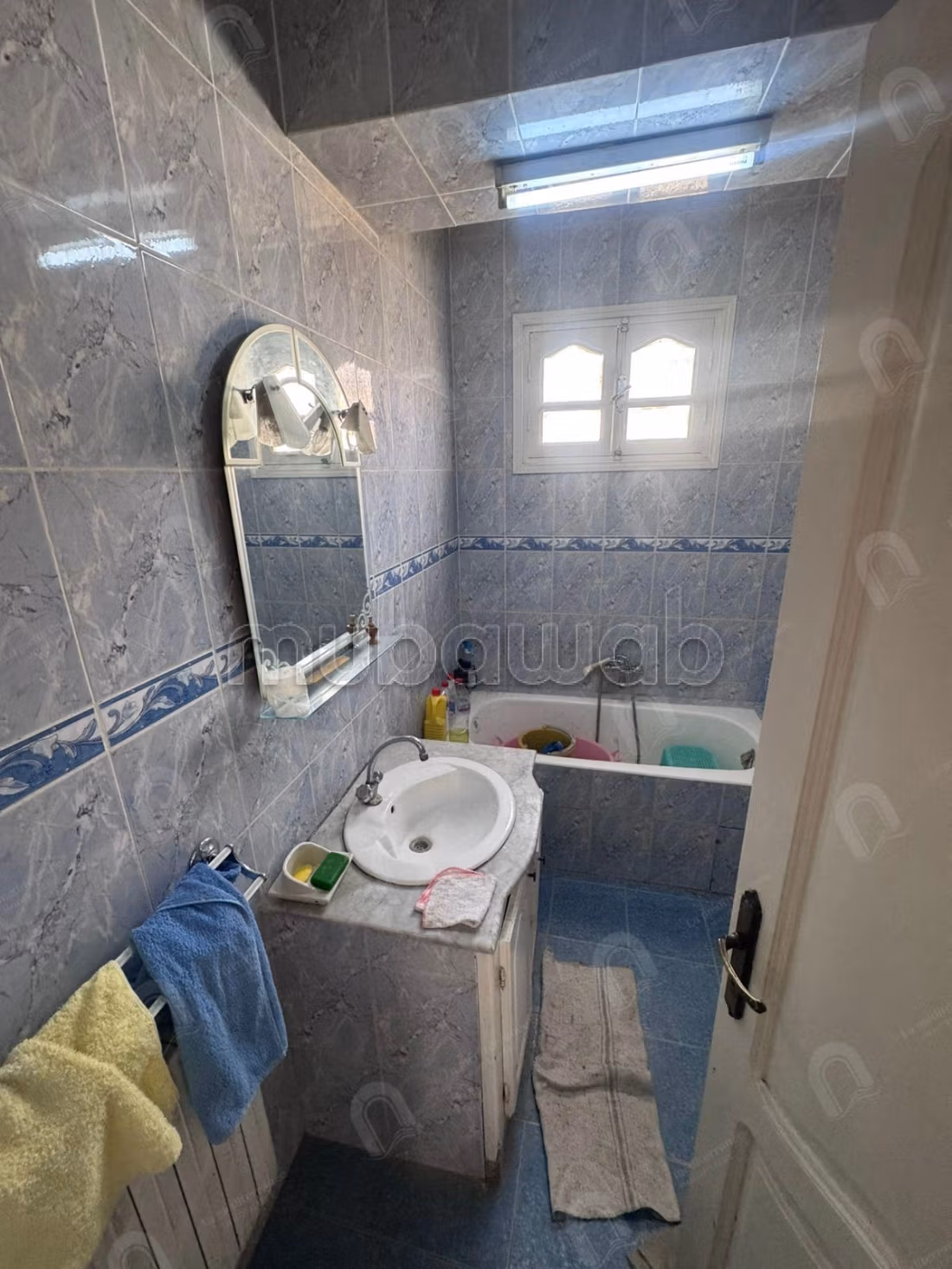 A vendre une villa 2S6 à cité Ettahrir
