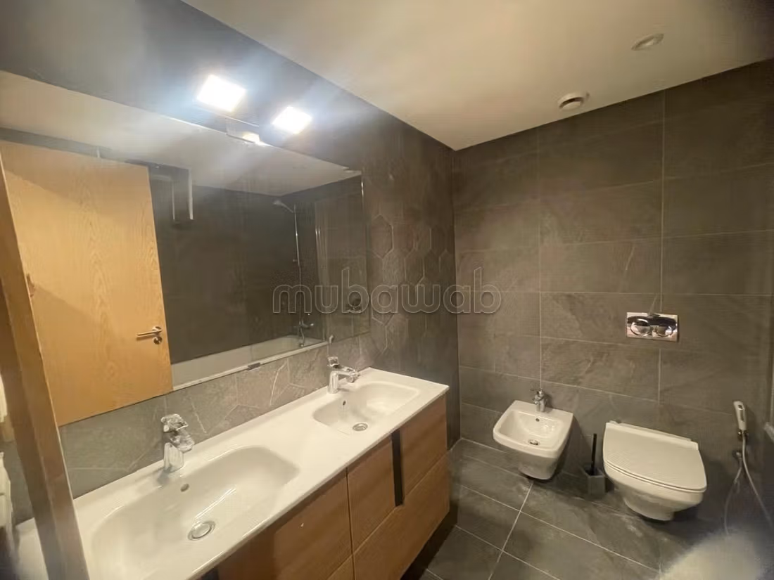 Appartement à vendre – 154 m²