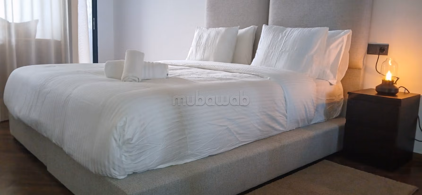 Great apartment for rent in Les princesses. 
1 room. 
Ample storage space