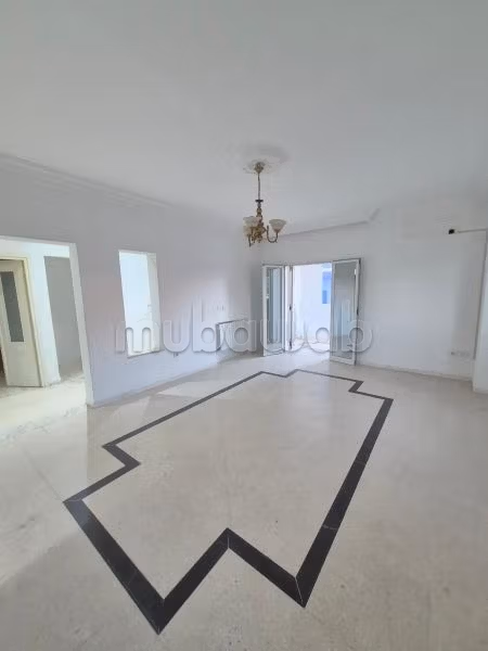 À louer s3 étage villa aux Jardins d'el Menzah 1